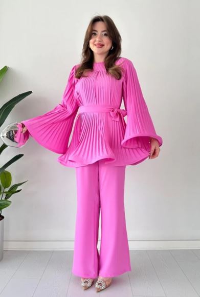Adelina | Elegant plisseret blusset top & buksesæt Stilfuldt og behageligt forårs-/sommeroutfit