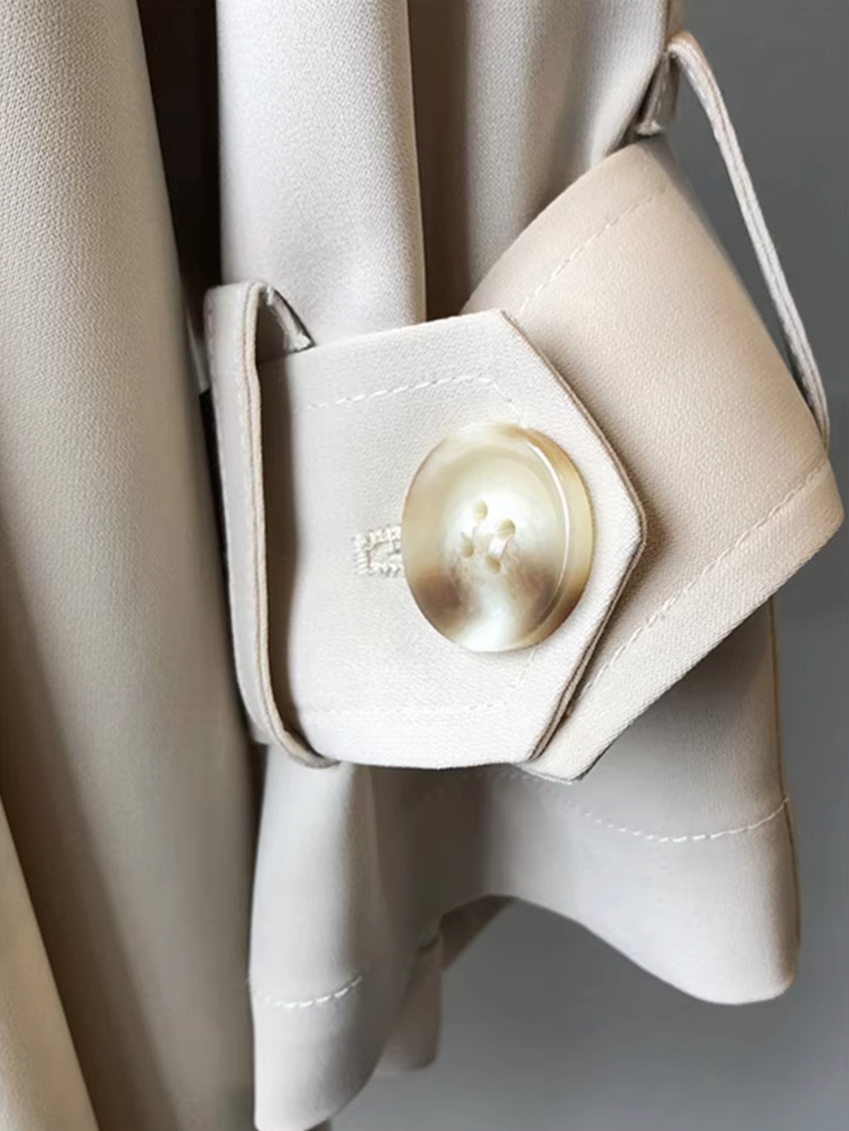 Aina | Medium Længde Trench Coat Elegant Efterår Vinter Overtøj