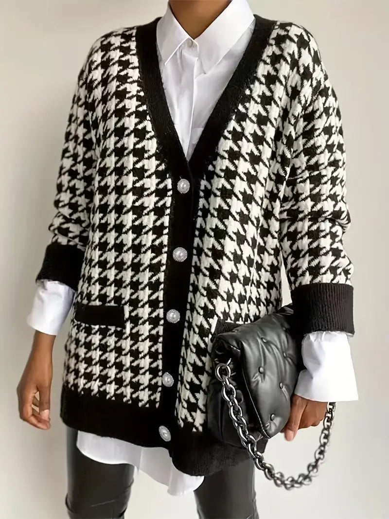Beata - Houndstooth Cardigan