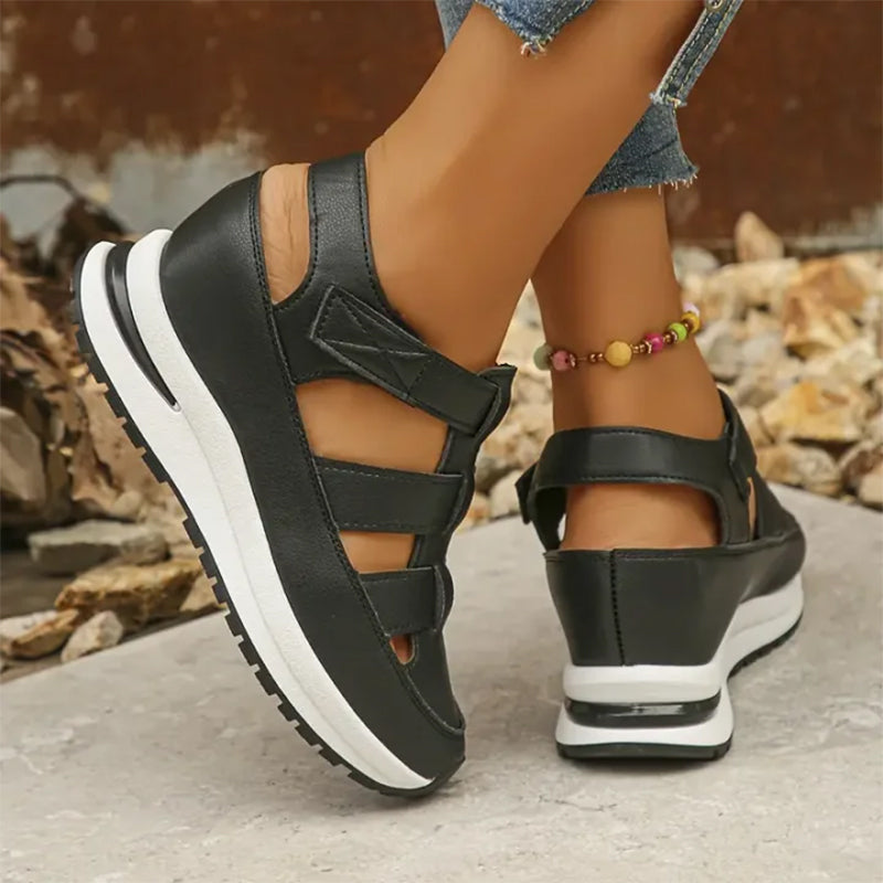 Aase | Breeze Toe Sneakers
