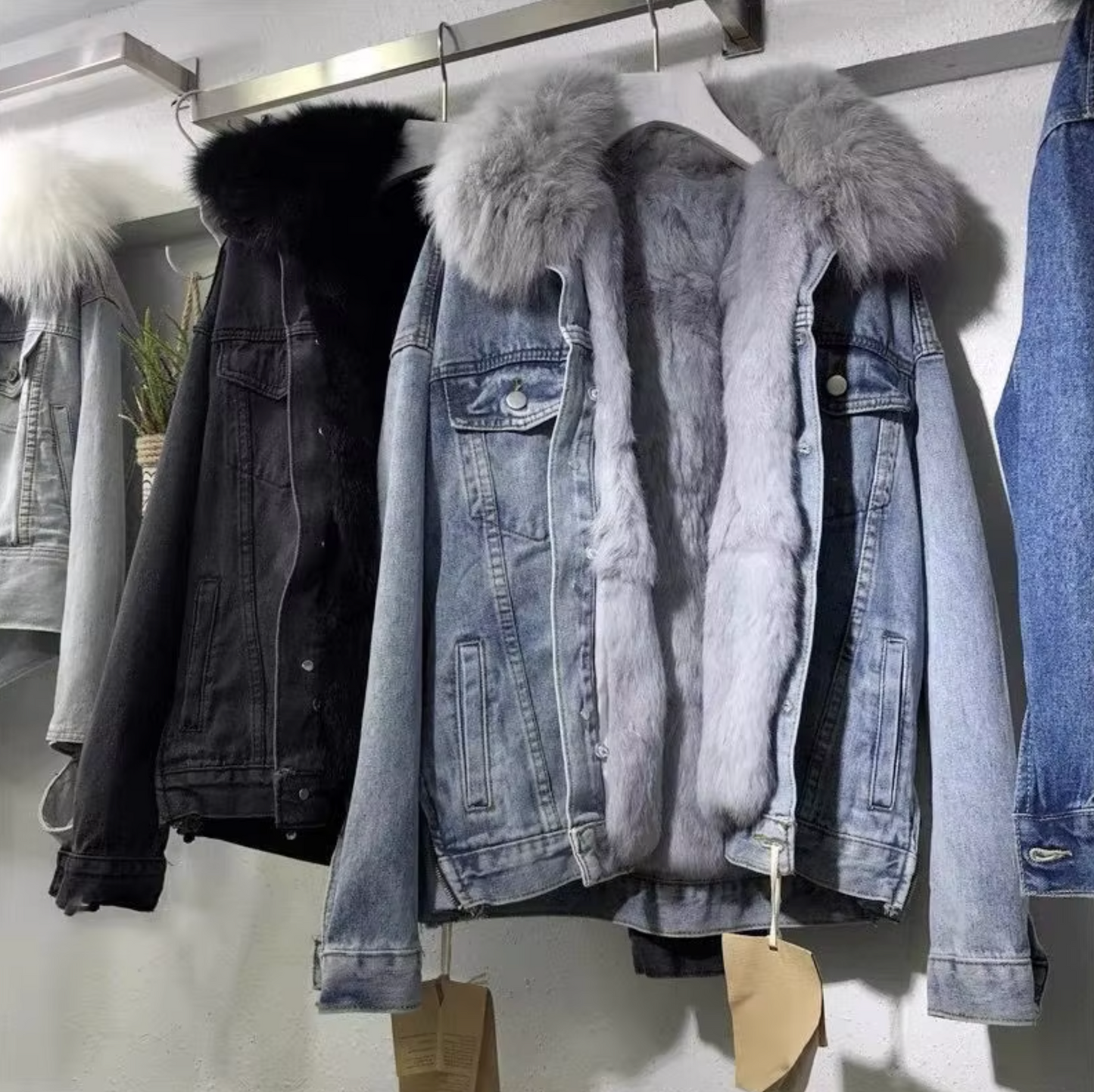 Alva | Kvinders hyggelige plys denim jakke perfekt til efterår vinter stil