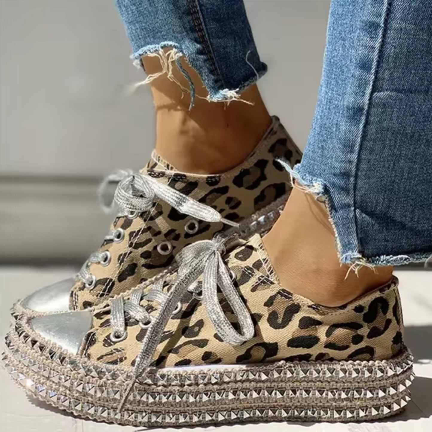 Margo | Trendy sneakers med leopardprint Stilfulde snøresko til kvinder