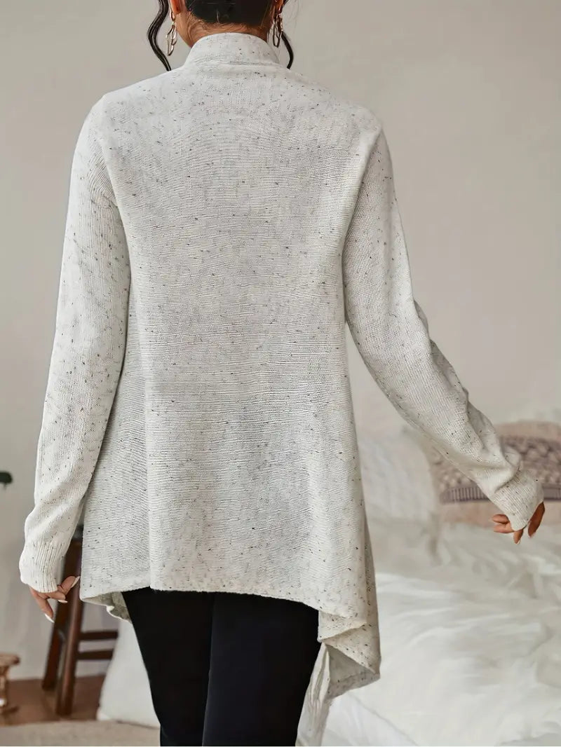 Grace | Strikket sweater med frynser Hyggeligt asymmetrisk design til efterår/vinter