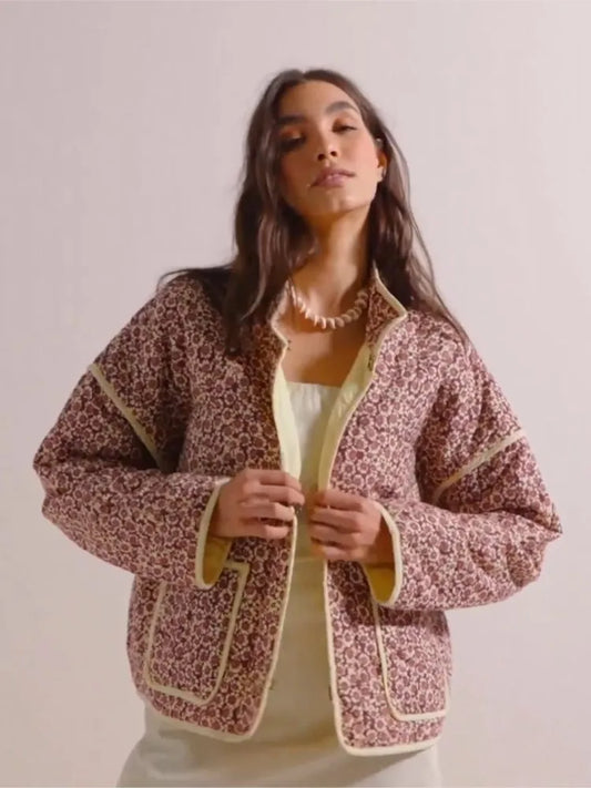 Caroline | Vintage blomstret quiltet jakke – Chic efterårsfrakke til kvinder