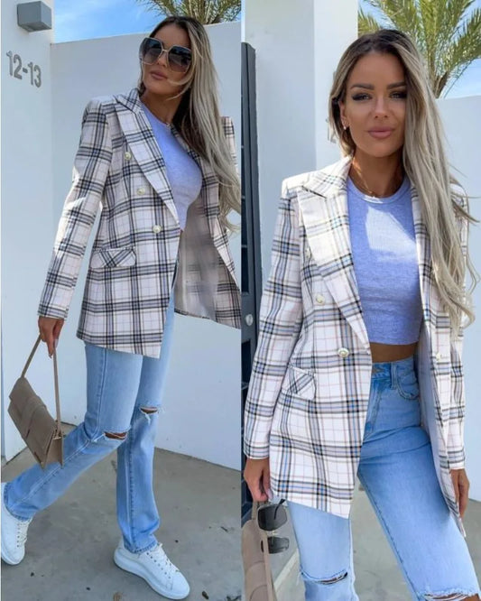 Amelia | Chic plaid blazer